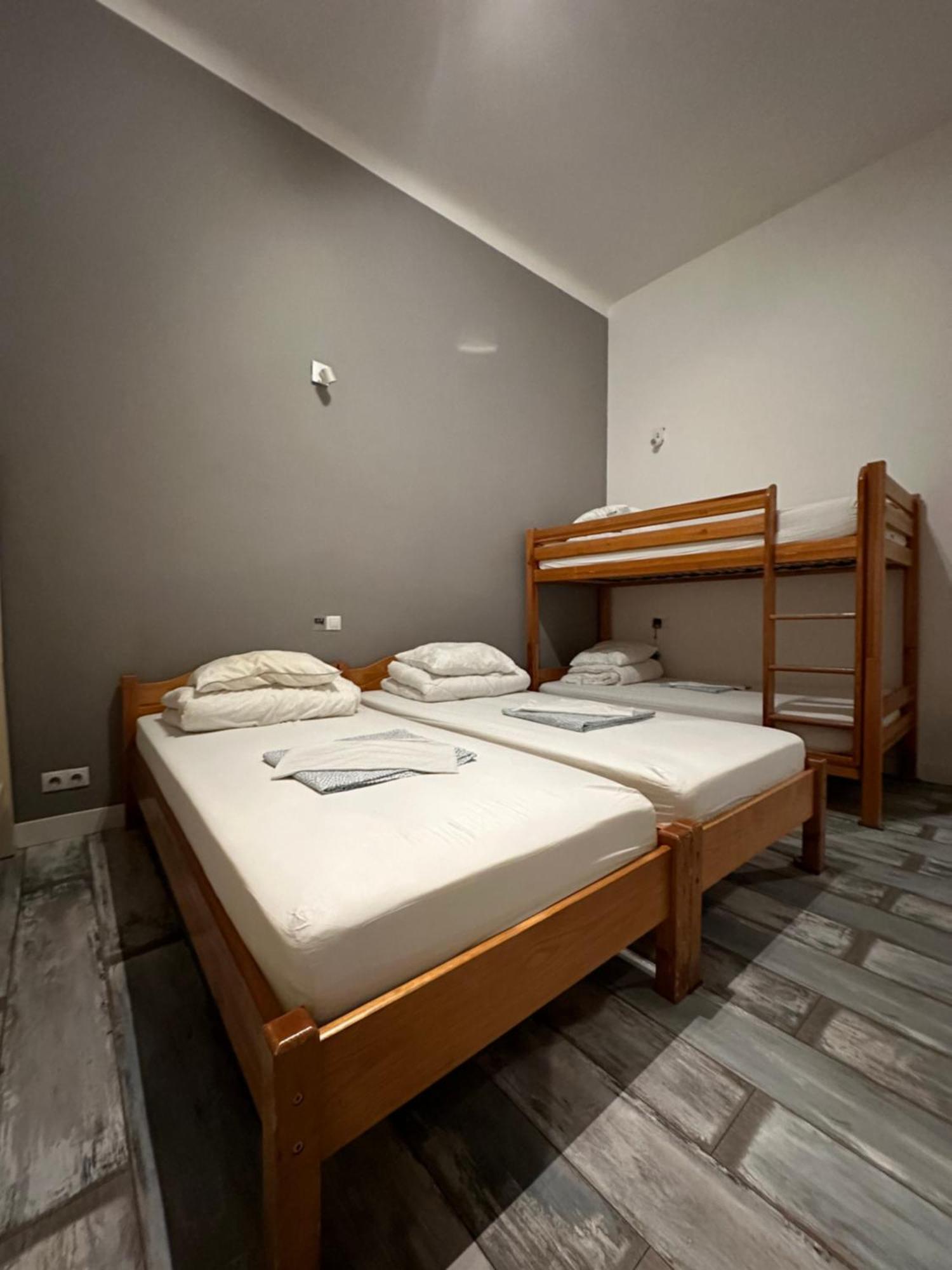 Chmielna 5 Rooms & Apartments 바르샤바 외부 사진