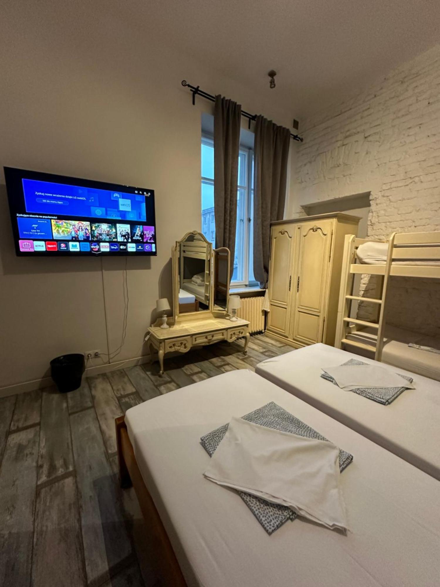 Chmielna 5 Rooms & Apartments 바르샤바 외부 사진